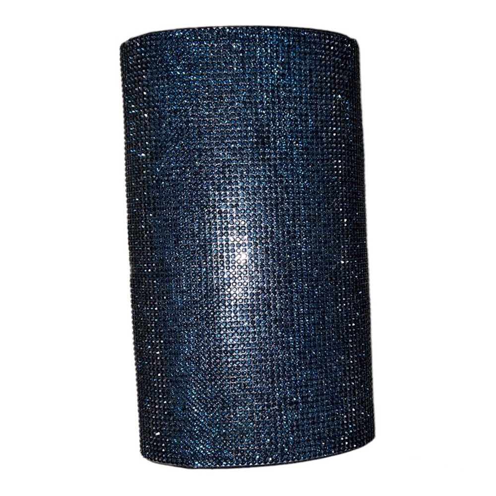 INC CLUTCH - Picture 5 of 5